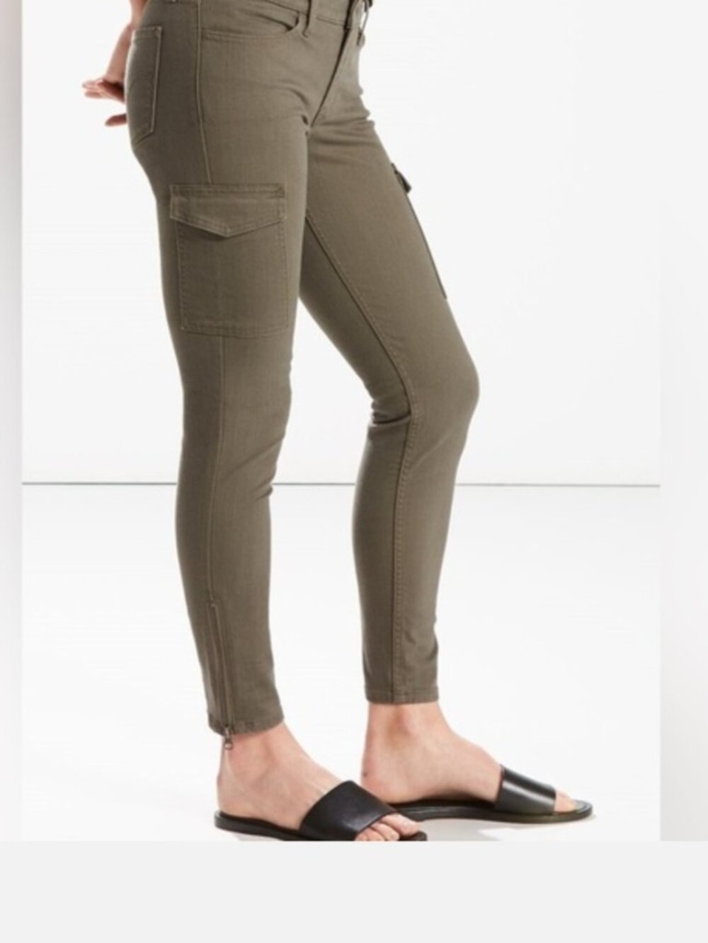 Levi's Skinny Cargo Jeans w/zipper ankle&mid-rise olive green Women's size 30